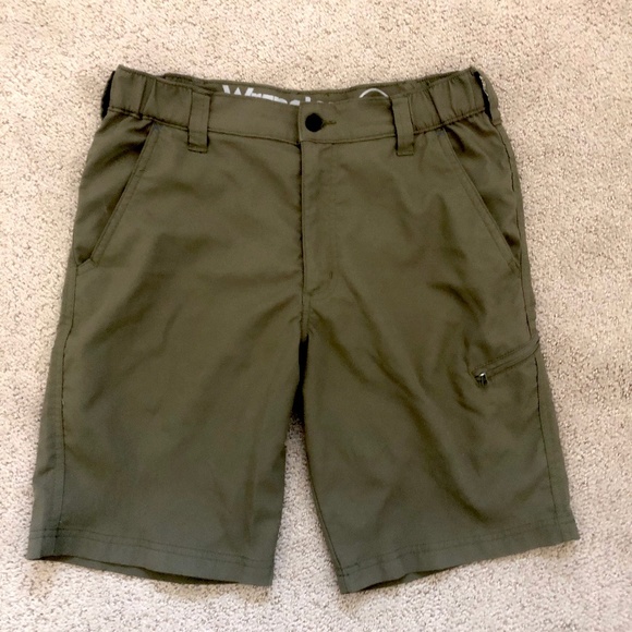 Wrangler Flex Waist Outdoor Shorts Olive - Picture 1 of 4